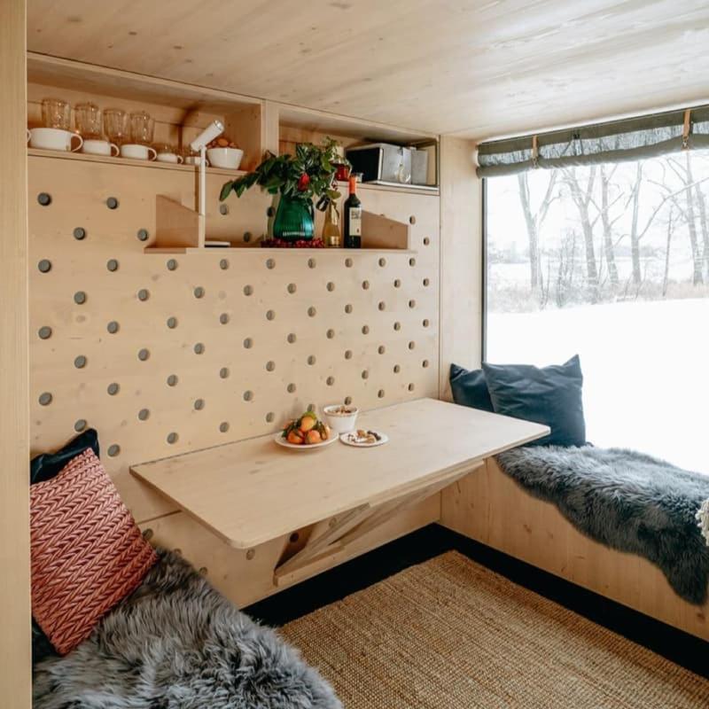 KeepCalm Treehouse far from the civilization - Housity