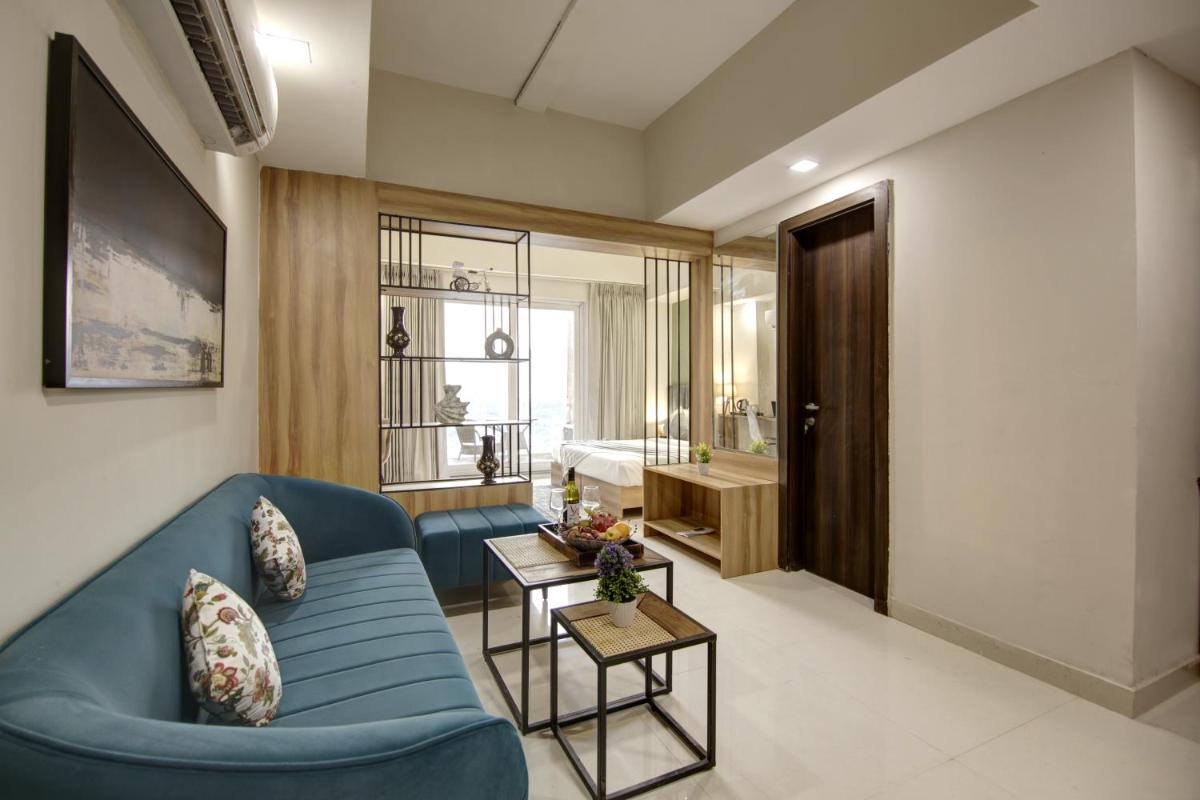 Saltstayz Premier - Golf Course Extension Road - Hizvo