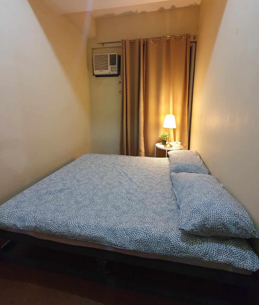 2BR Oasis in Makati San Lorenzo - Housity