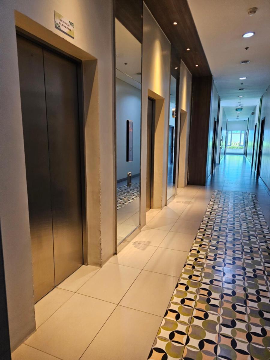2BR Oasis in Makati San Lorenzo - Housity