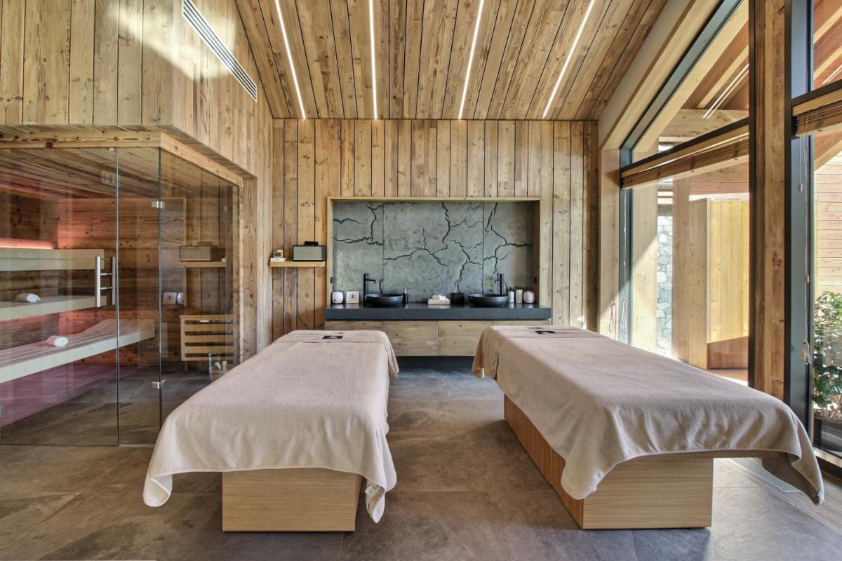 Pure Montagne Resort & Spa - Housity