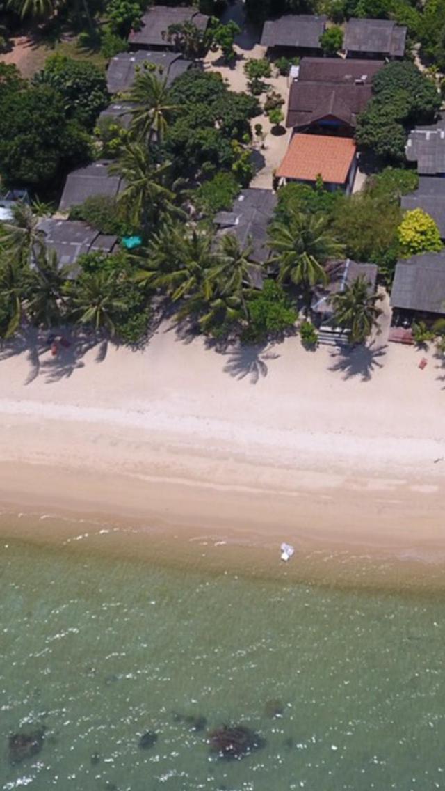 Bangpo Village Tiny Country Beach House - Housity