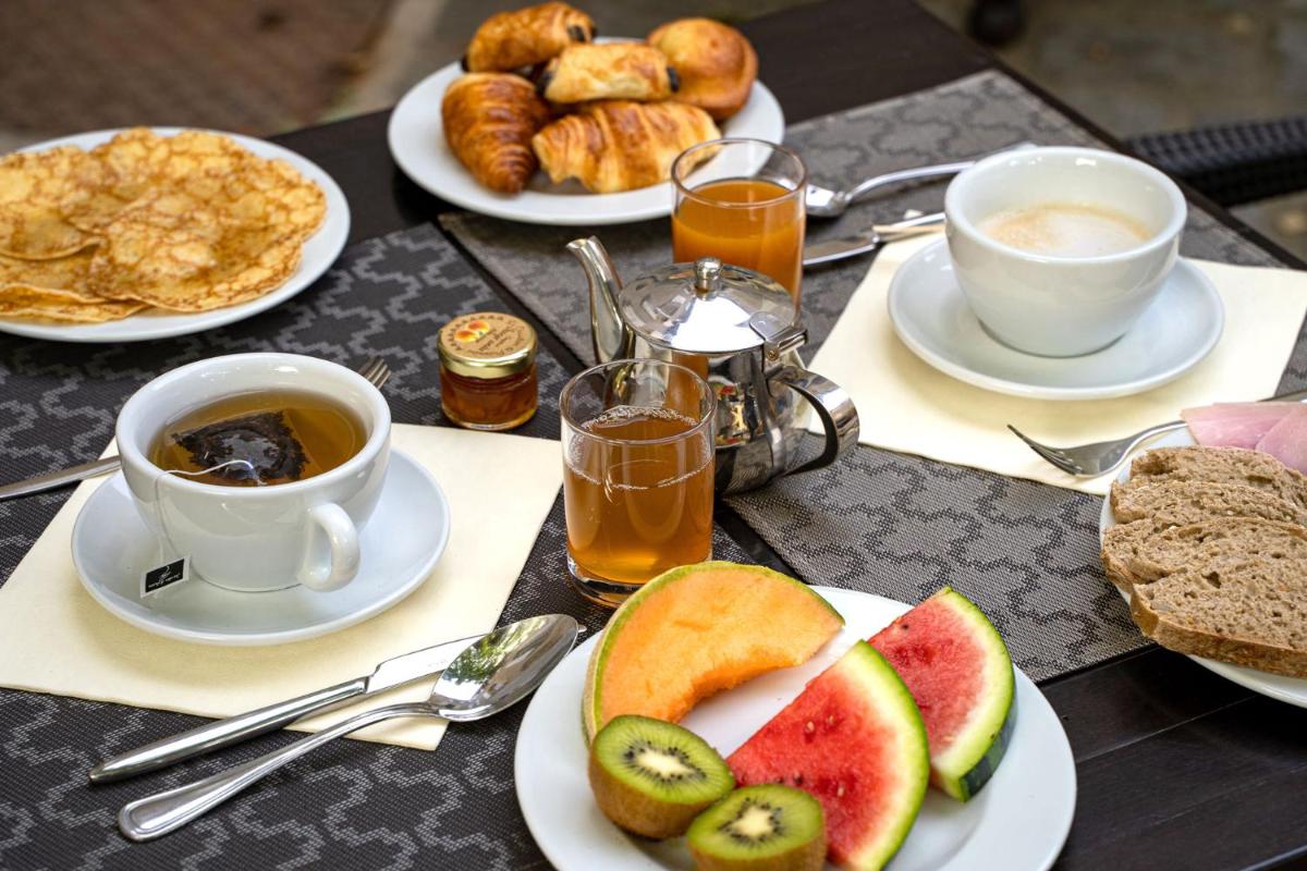 Nourriture dans l'hôtel ou à proximité