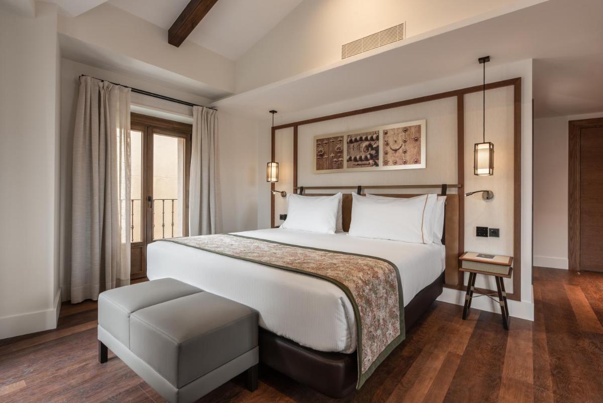 Cama o camas de una habitación en Áurea Toledo by Eurostars Hotel company