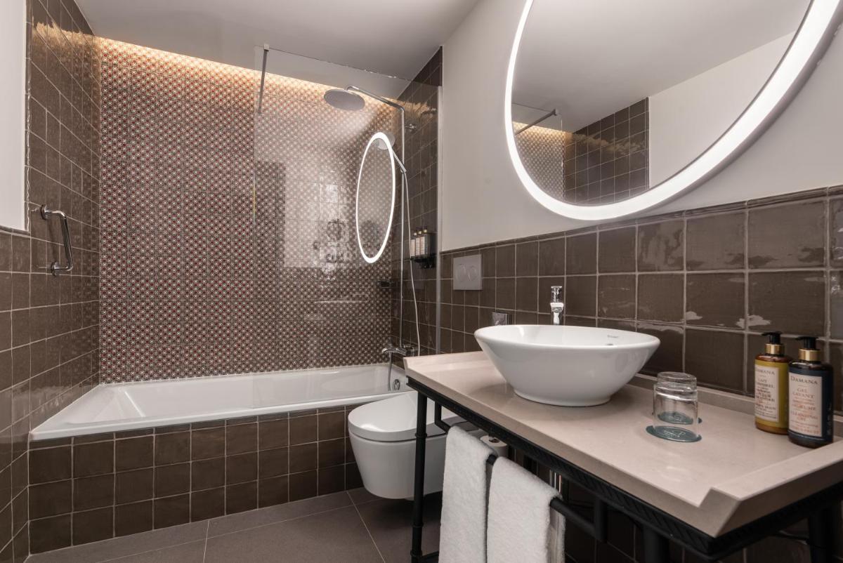 Un baño de Áurea Toledo by Eurostars Hotel company