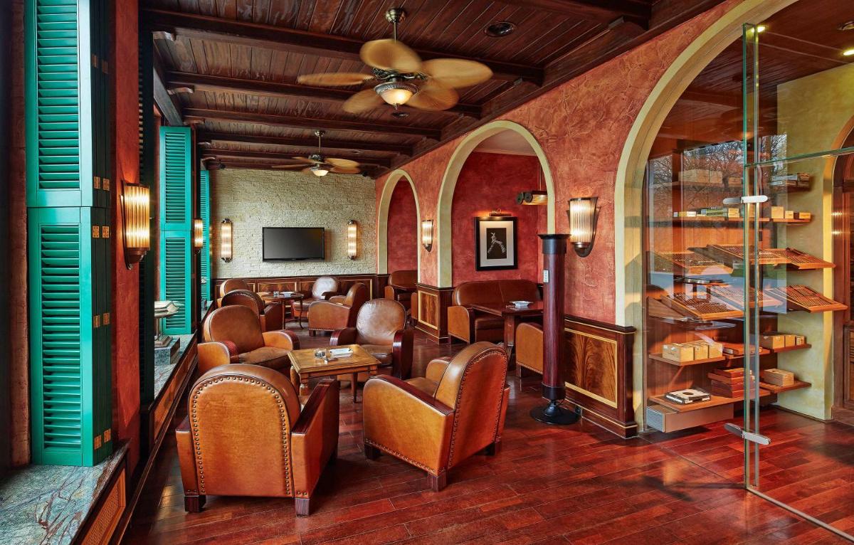 Ein Sitzbereich in der Unterkunft Parkhotel Bremen – ein Mitglied der Hommage Luxury Hotels Collection