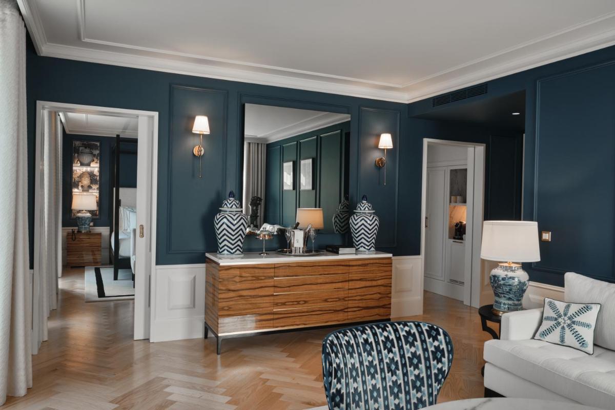 Uma área de estar em GA Palace Hotel & Spa, a XIXth-Century Villa