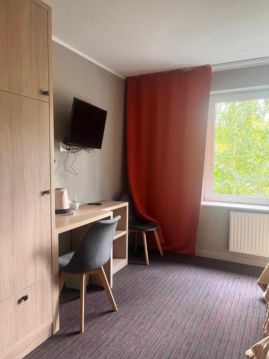 HOTEL MOTEL S5 - Housity