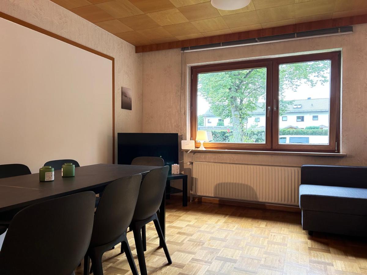 Four Bedroom Apartment In Großhansdorf, Sieker Landstraße 163 - Housity