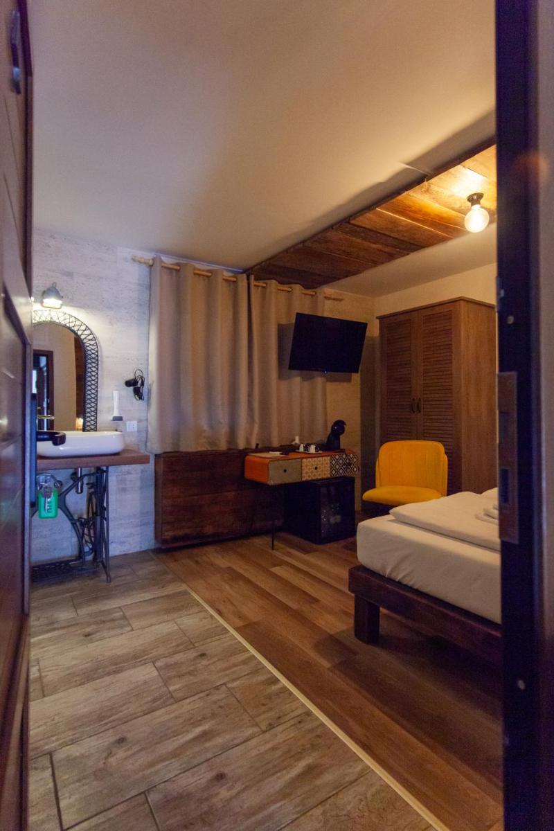 Suitetrails - Sobe App Moj Hir bed and breakfast