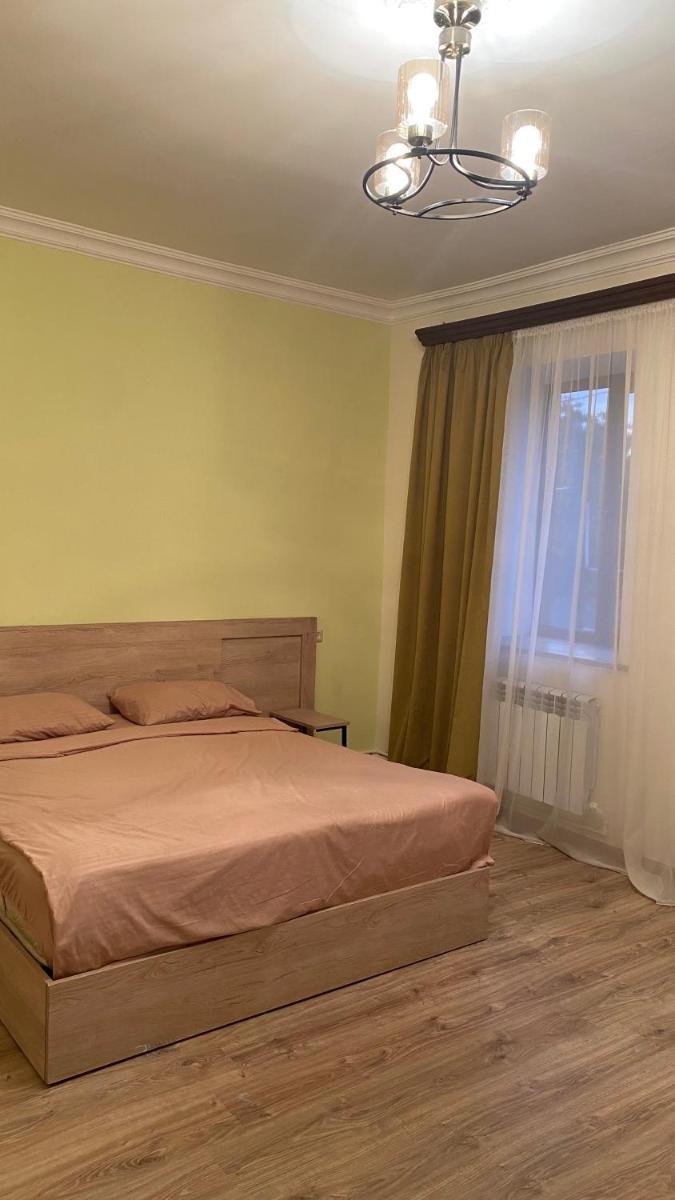 Asatryan’s Guest House - Housity