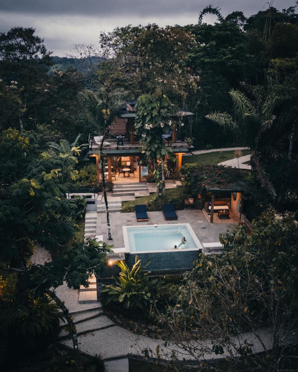 Cerro Lobo - Housity