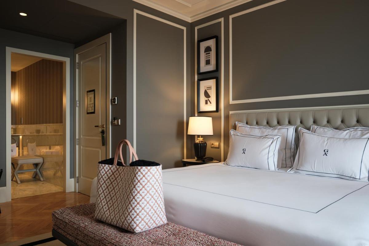Uma cama ou camas num quarto em GA Palace Hotel & Spa, a XIXth-Century Villa