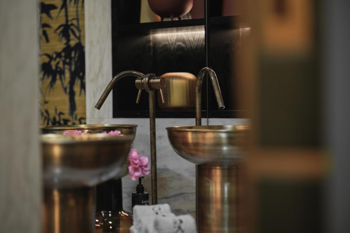 Imagem da galeria de GA Palace Hotel & Spa, a XIXth-Century Villa no Porto