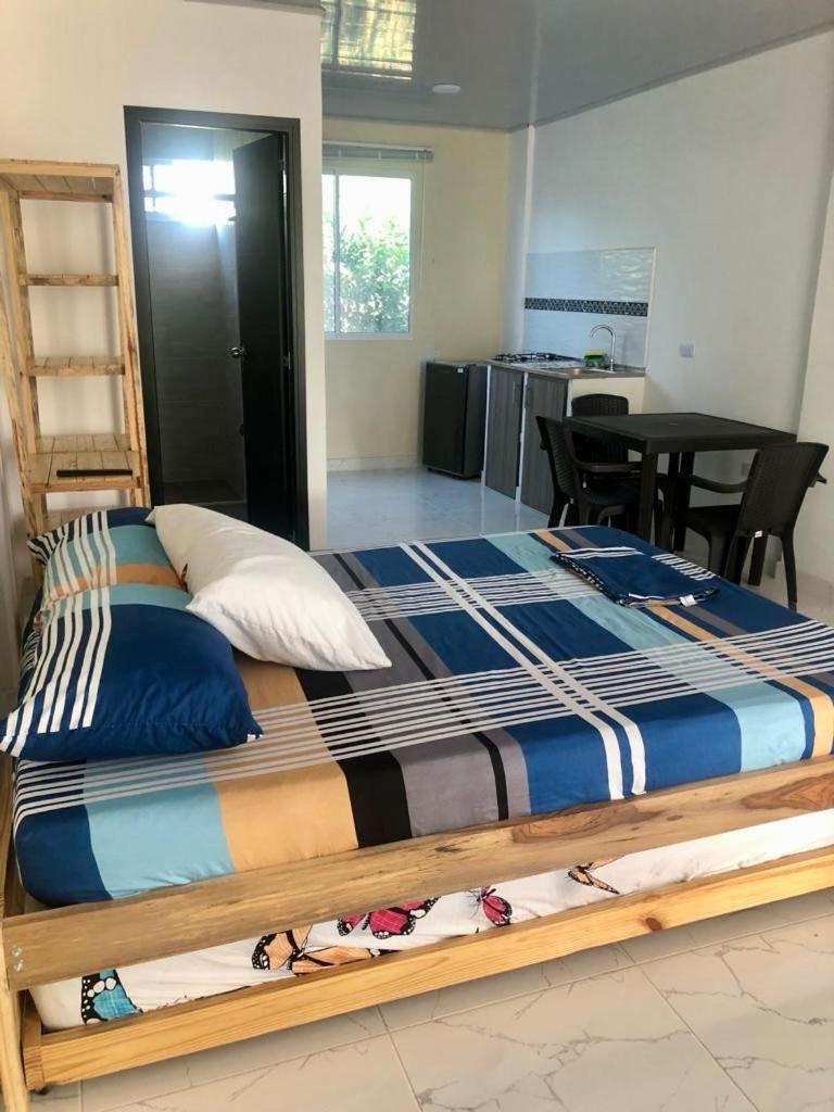 Estación A. Cabañas-Suites en Santa Marta - Housity