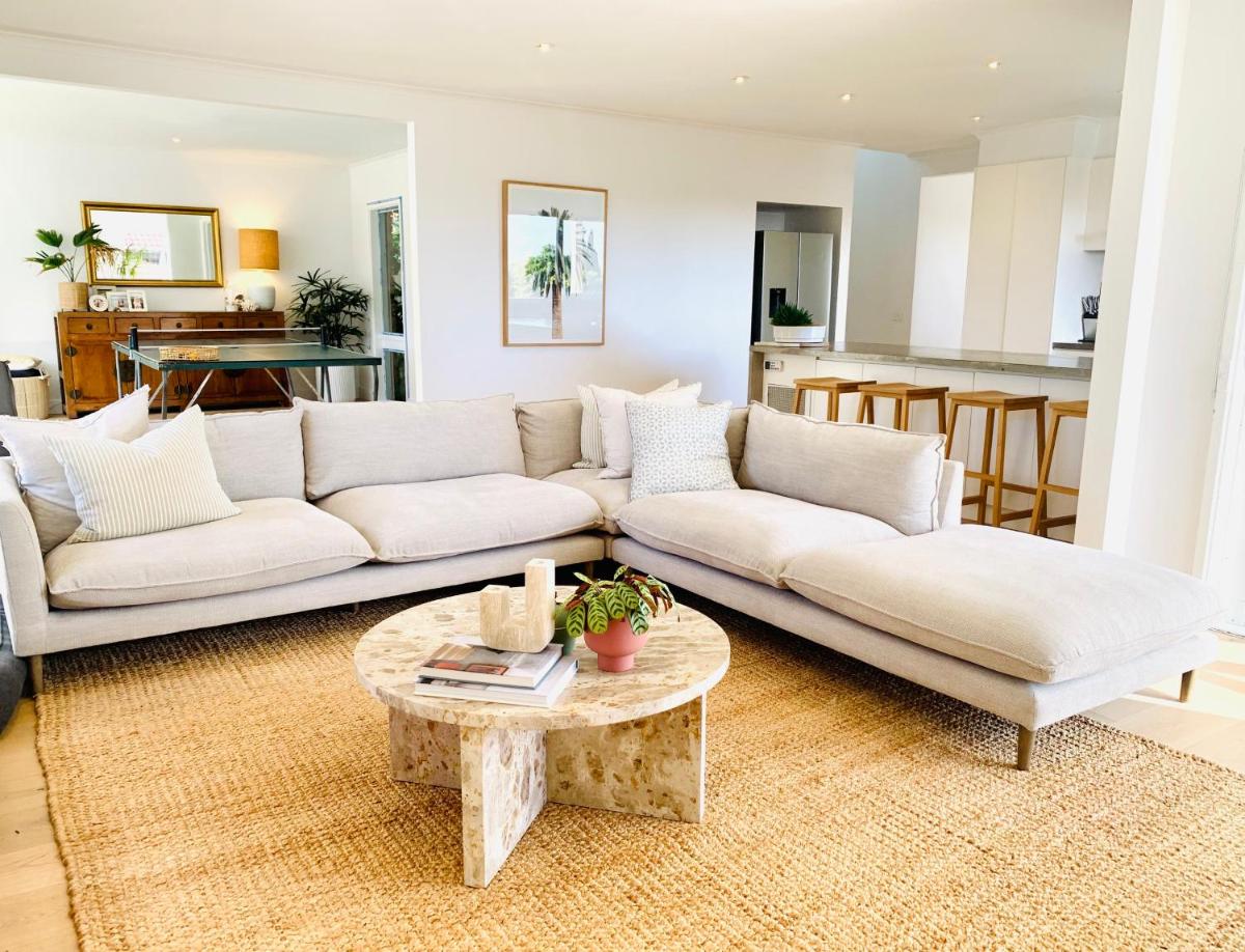 Coastal Family Haven with Pool - Mornington Peninsula - Housity