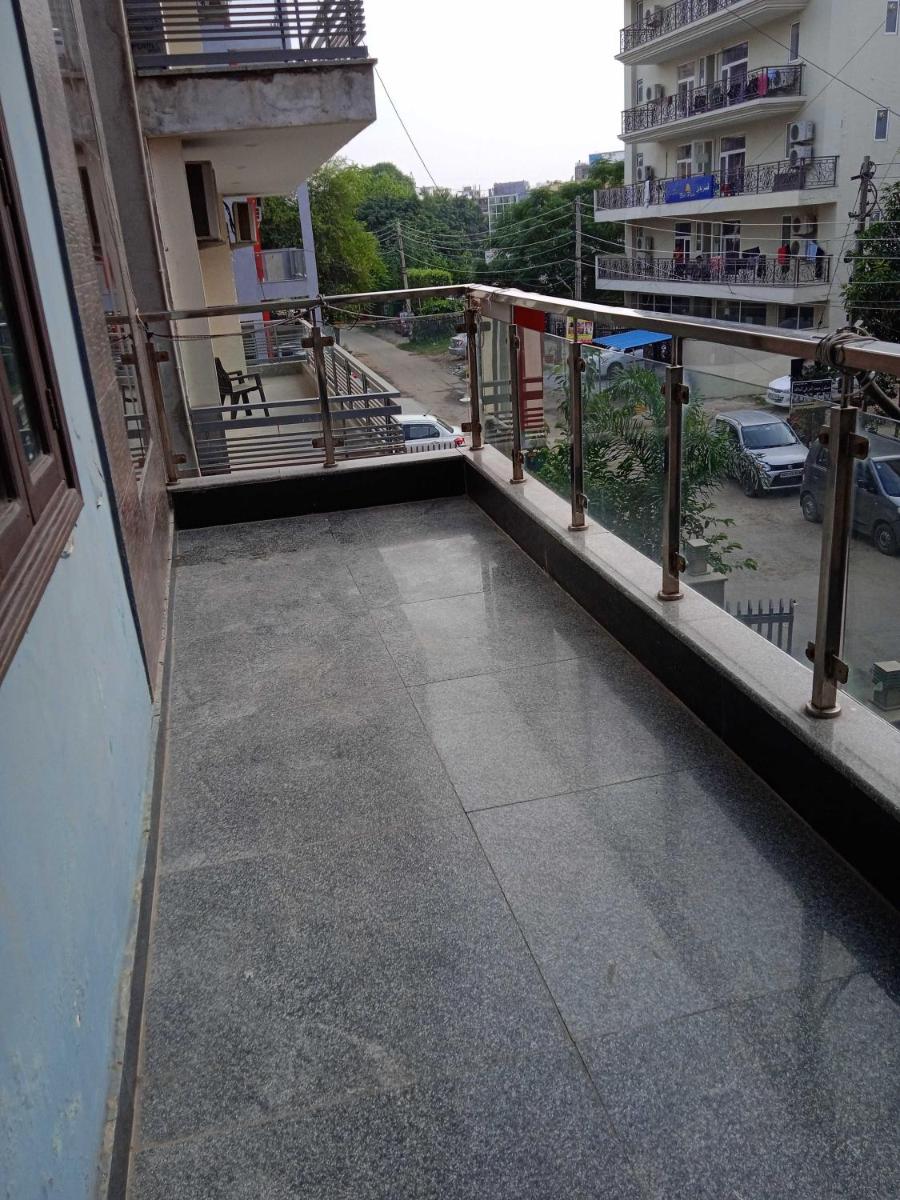 Suitetrails - OYO Yeti Inn Hotel Near Appu Ghar