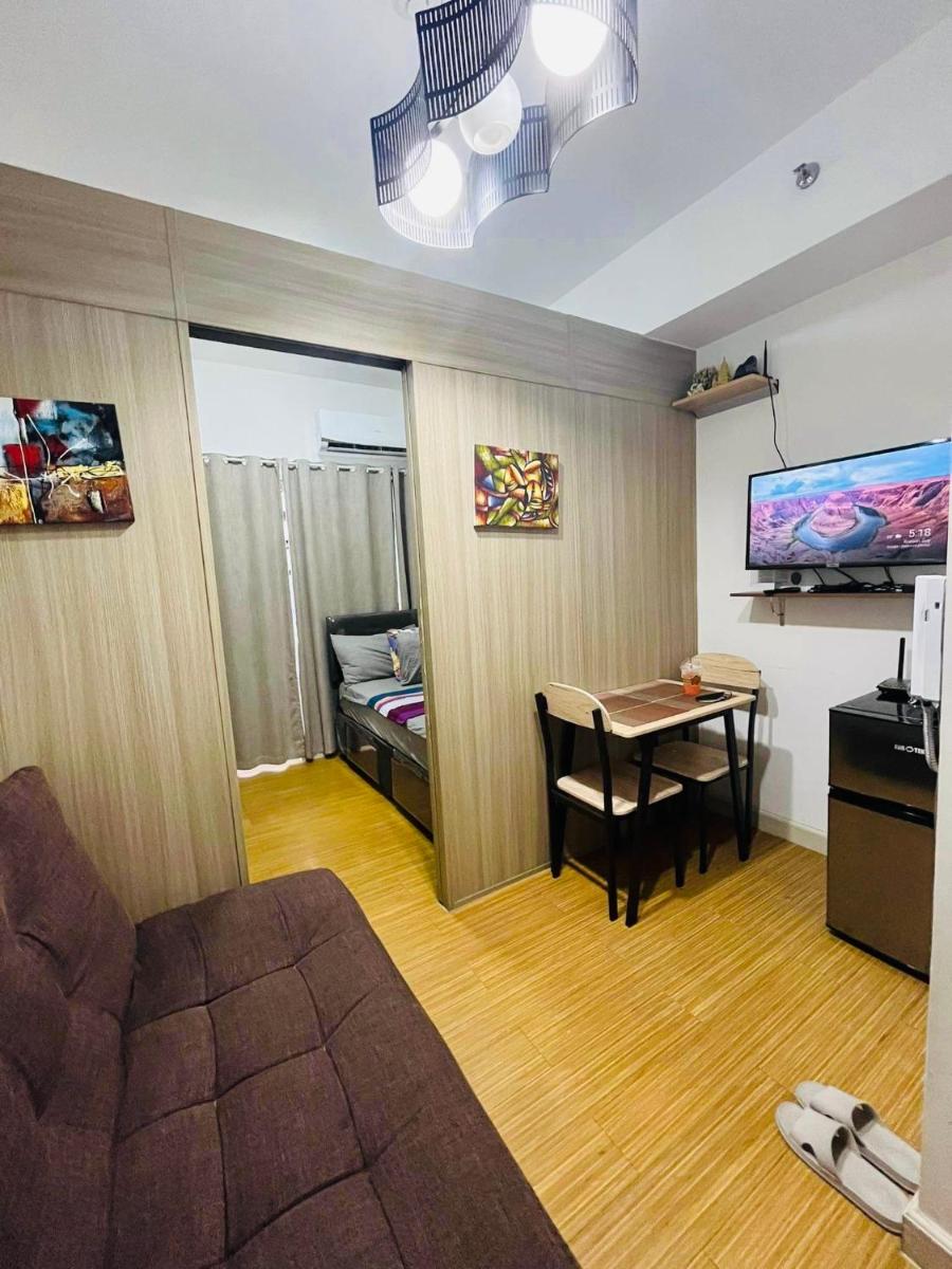 Grace Residences 1 Bedroom With Balcony Bgc View Netflix - Hizvo