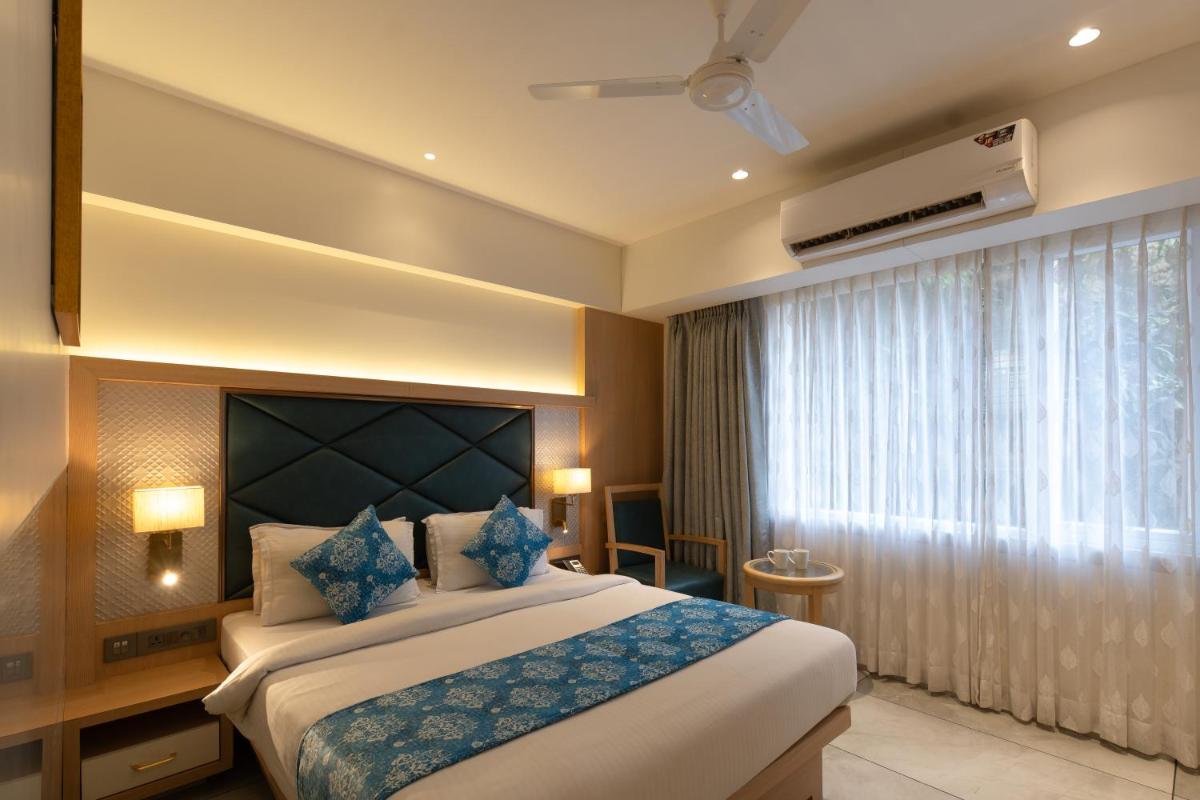 Suitetrails - Gold Crest Suites