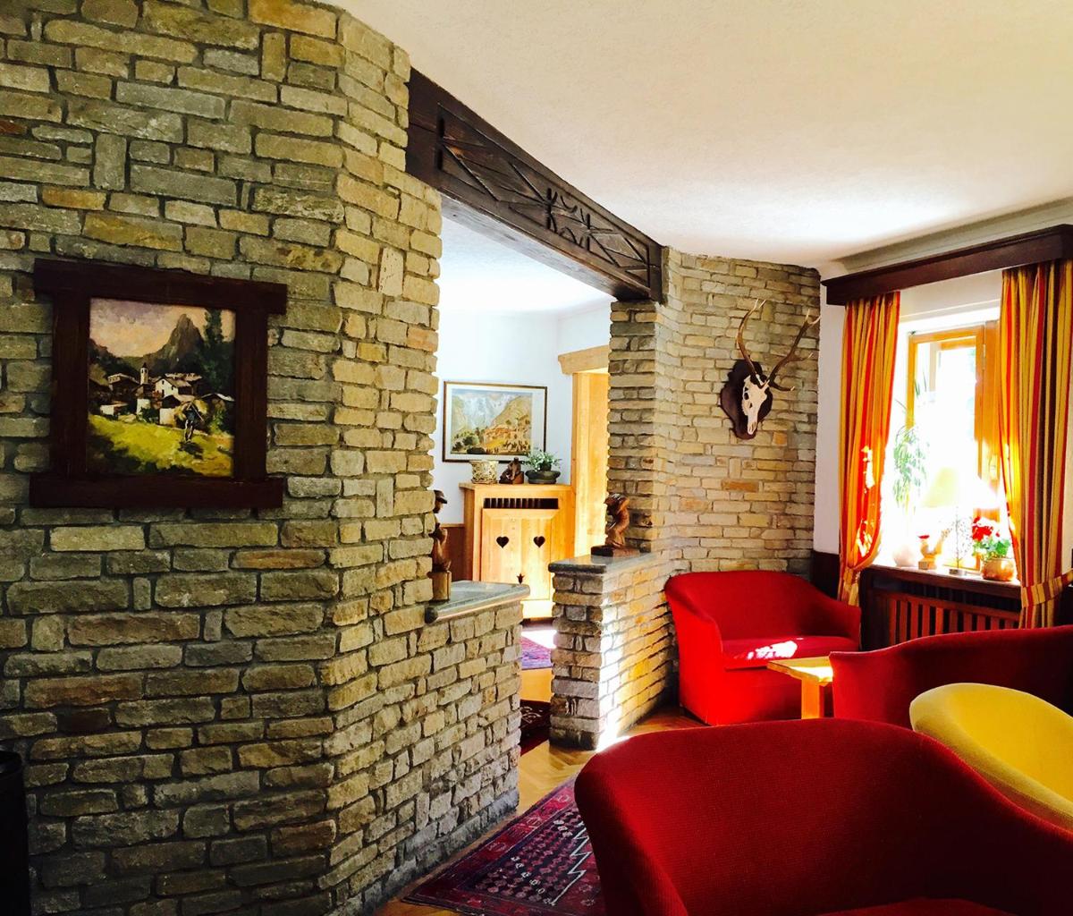 Hotel Dei Camosci - Housity