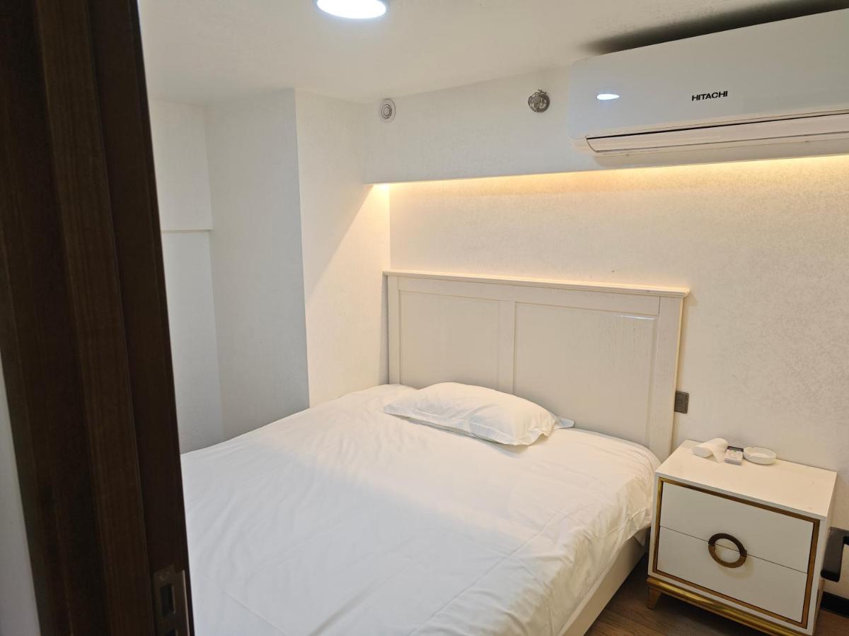 Xinghe Times Apartment - Shenzhen North Railway Station - Hizvo