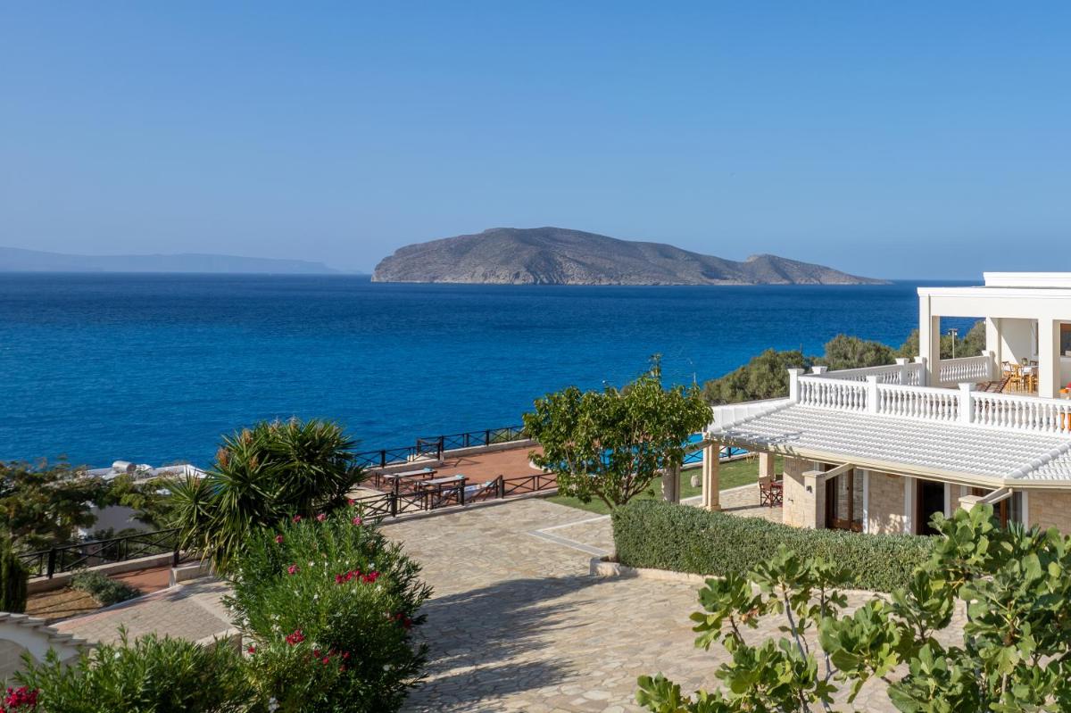 Tholos Boutique Houses - Housity
