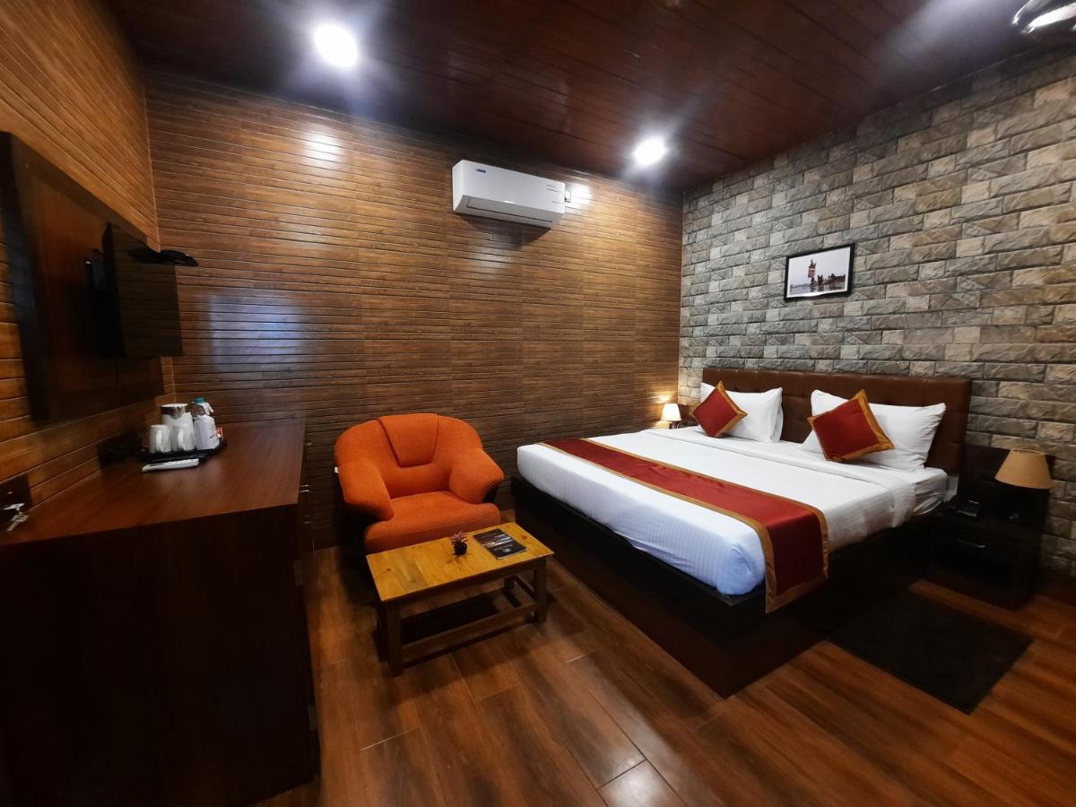 JHARNA RESORT - Housity