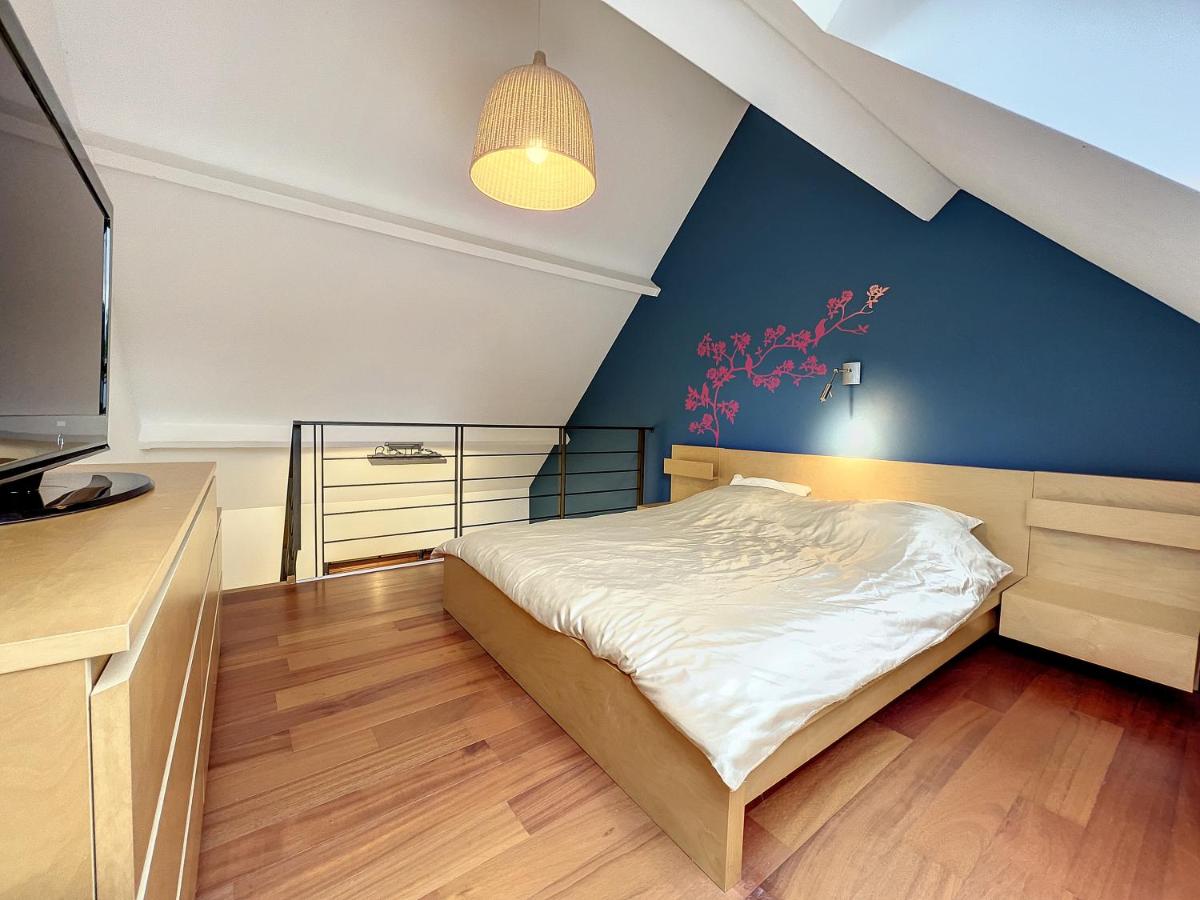 Suite duplex salon-bureau & chambre en mezzanine - Housity