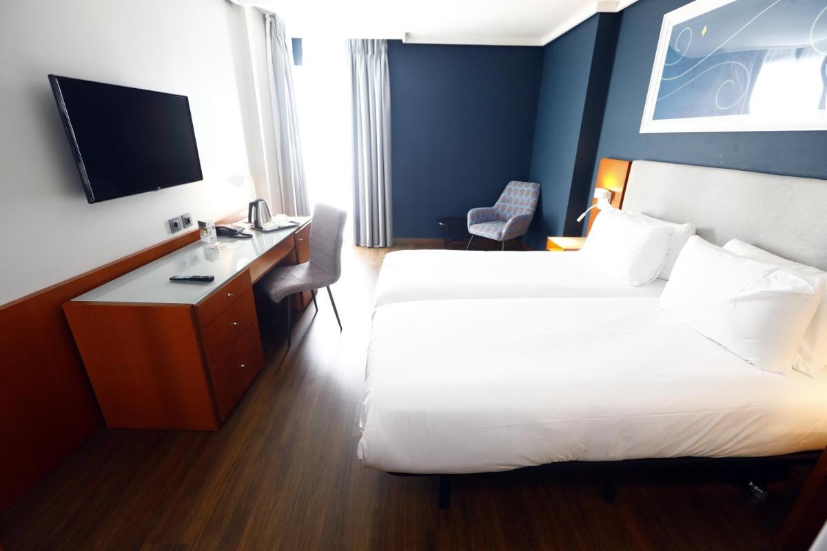 Travelodge Madrid Coslada Aeropuerto - Housity