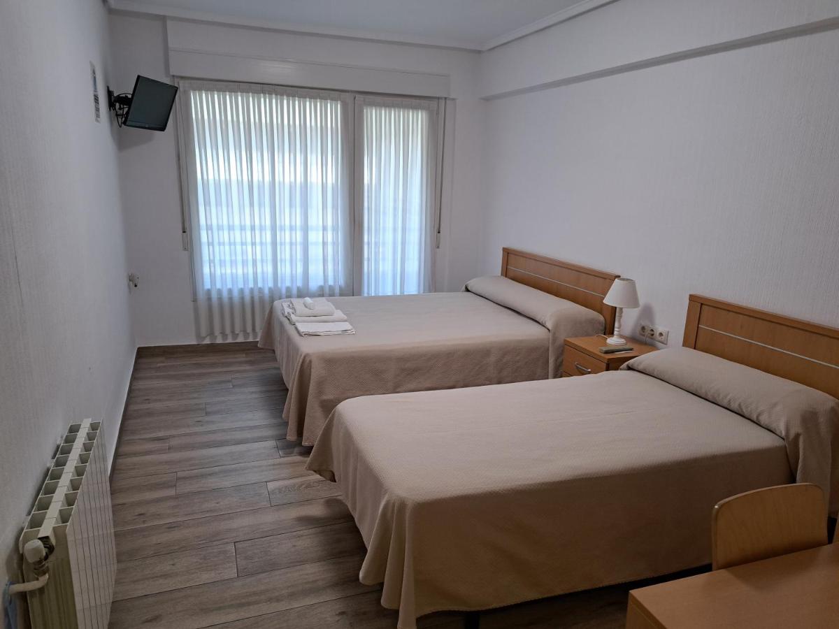 Pension Iruna - Housity