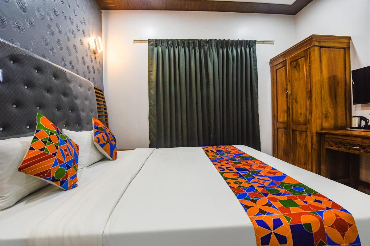 FabHotel Bay Boutique By Foxtale - Housity