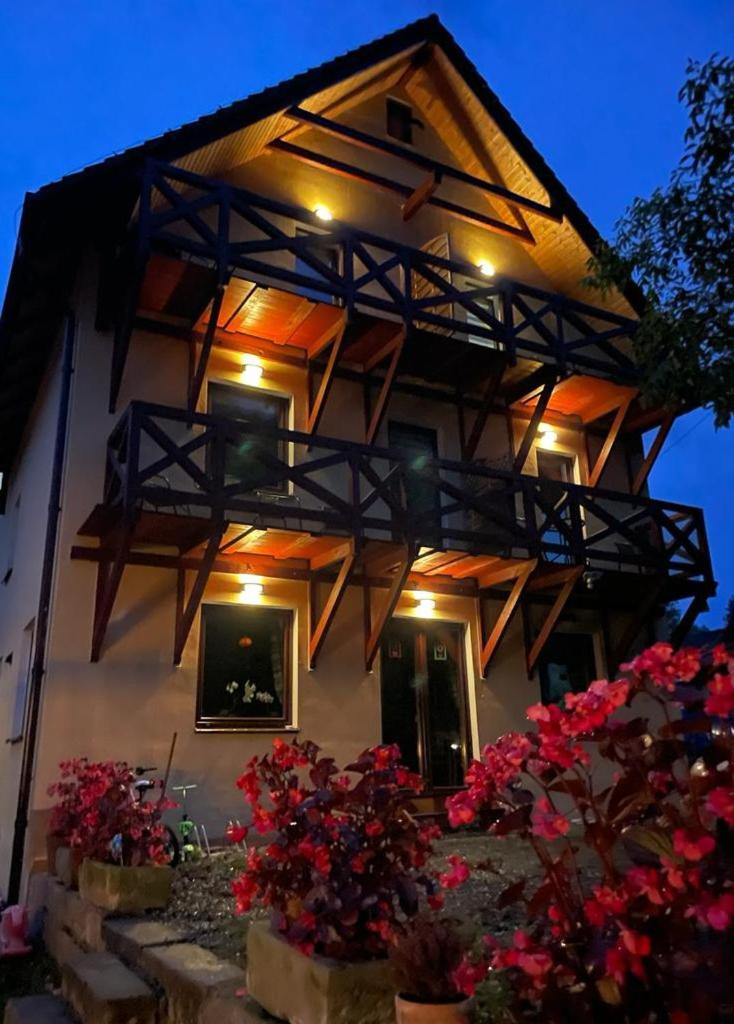 Sieraton Pokoje i Apartament - Housity