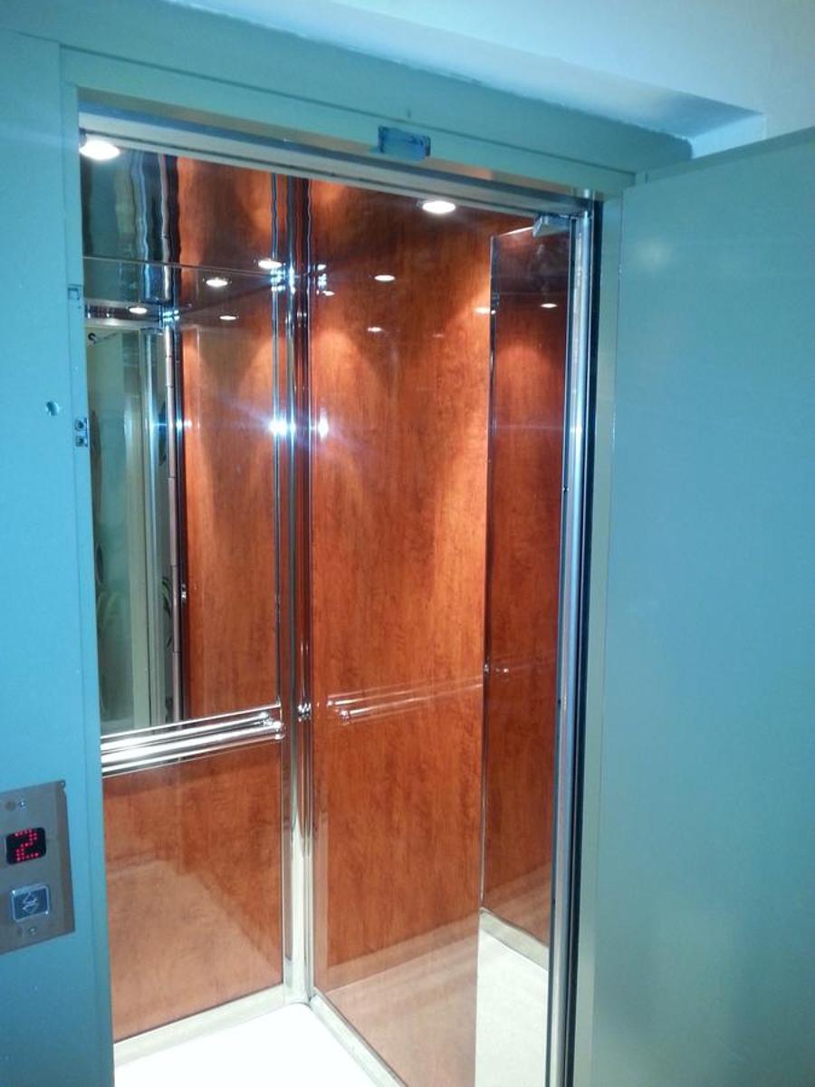 Panagioula - Housity