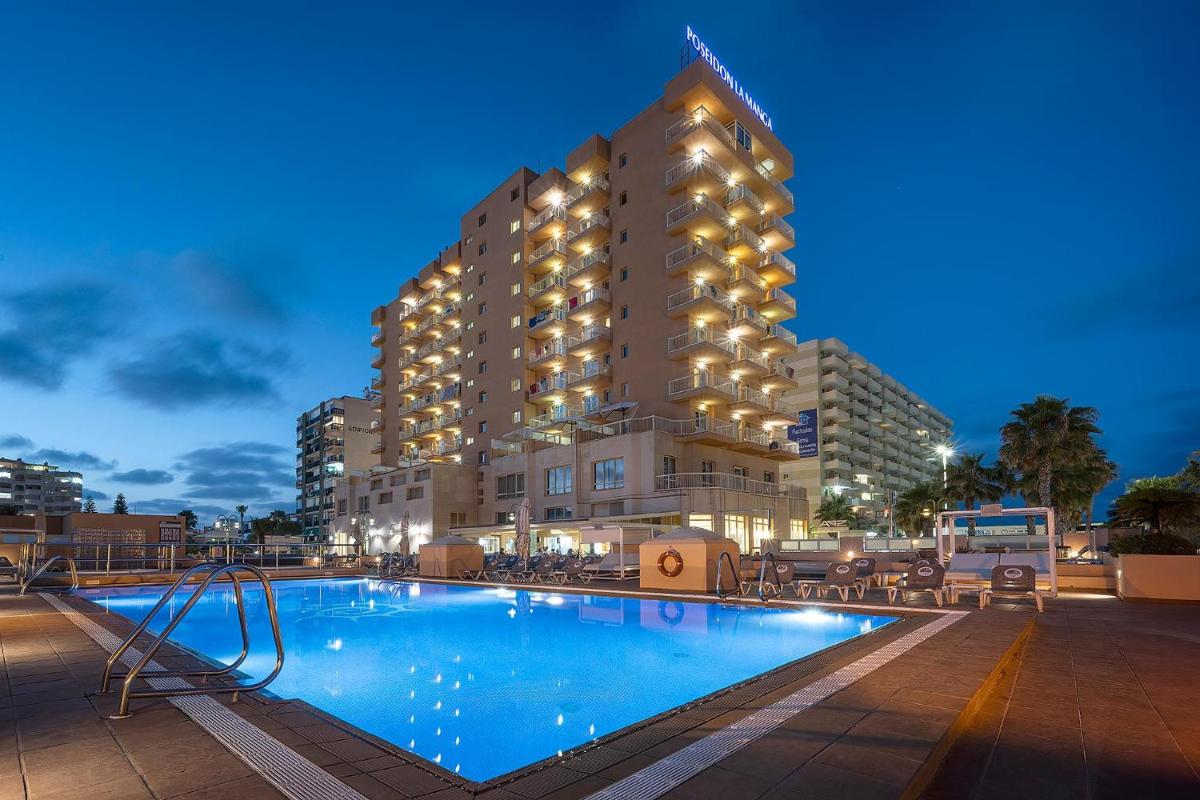 Piscina en o cerca de Poseidon La Manga Hotel & Spa - Designed for Adults