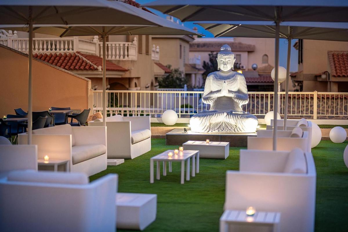 Zona de estar de Poseidon La Manga Hotel & Spa - Designed for Adults