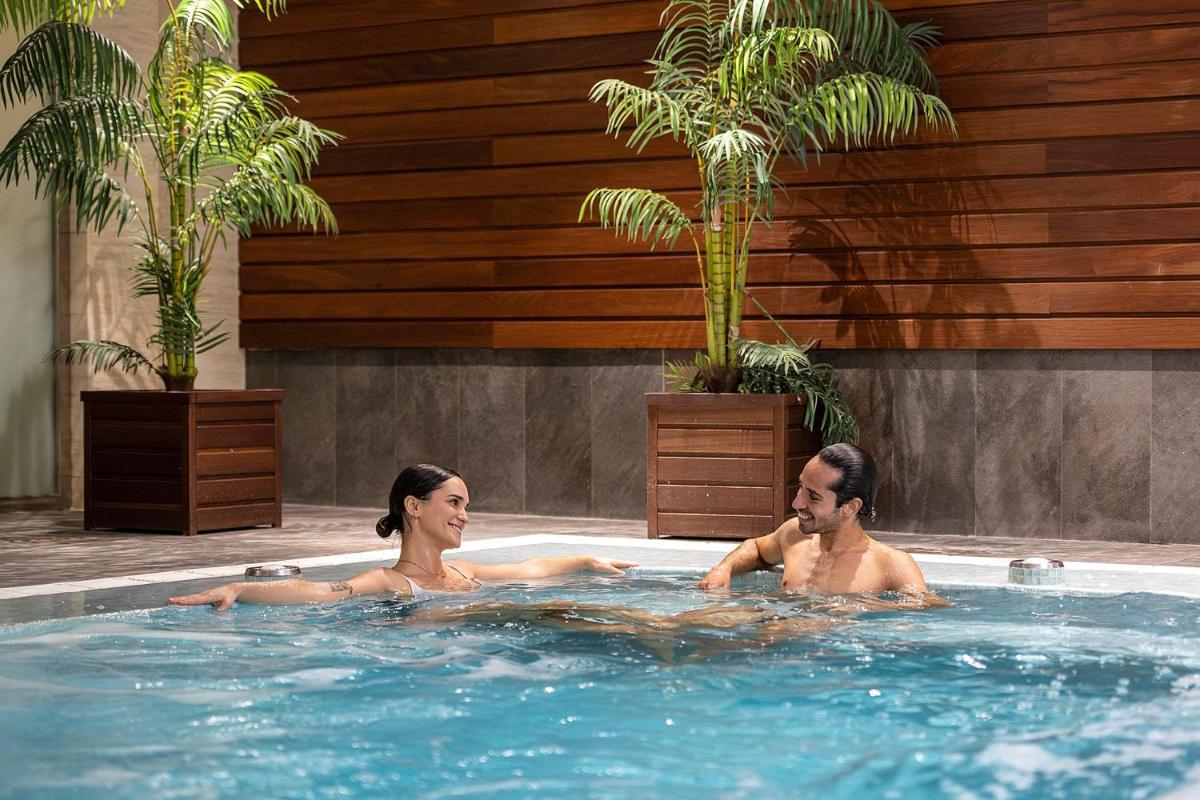 Clientes alojados en Poseidon La Manga Hotel & Spa - Designed for Adults