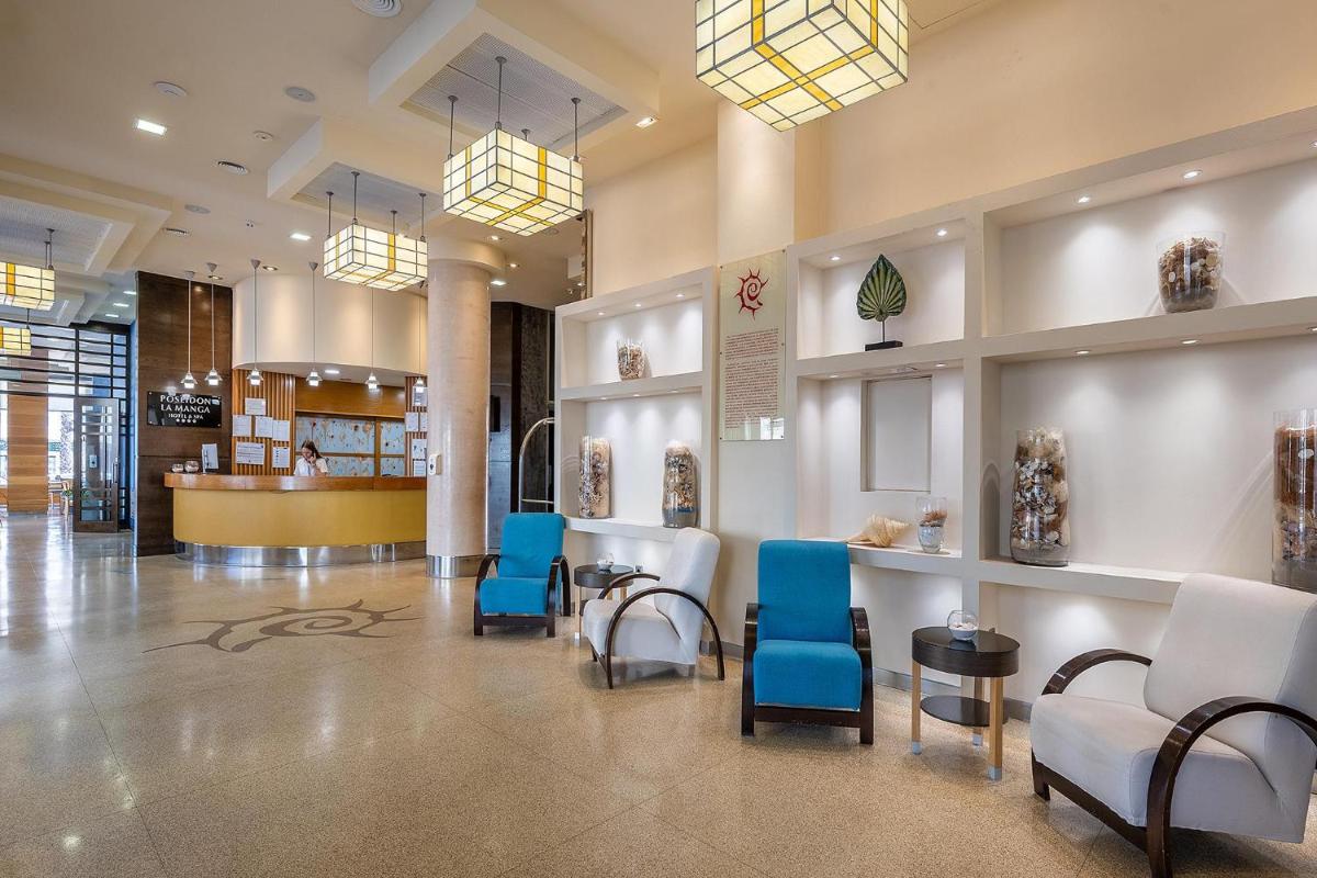 Zona de estar de Poseidon La Manga Hotel & Spa - Designed for Adults