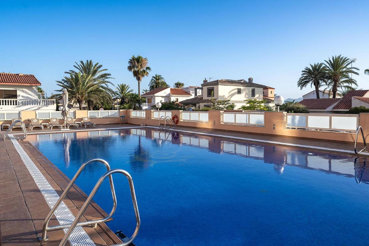Poseidon La Manga Hotel & Spa - Designed for Adults - Housity