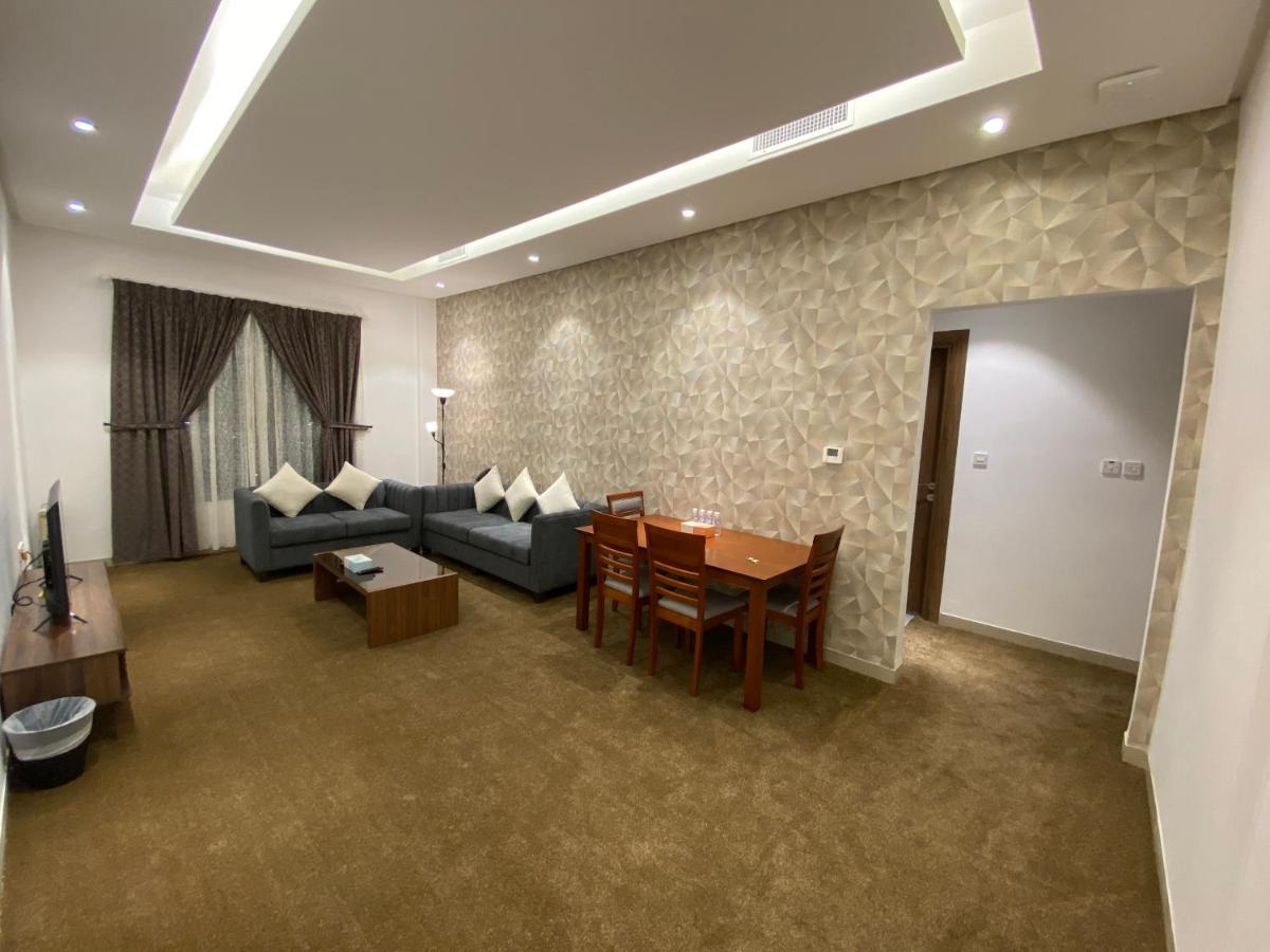 Suitetrails - Days Inn By Dahlia -Hotel Apartment - Al Jahra