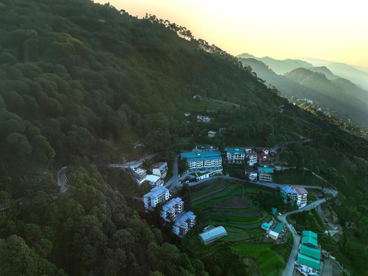 Sterling Nainital - Housity