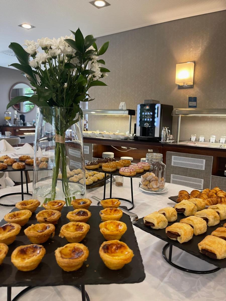 Eurostars Oporto - Housity