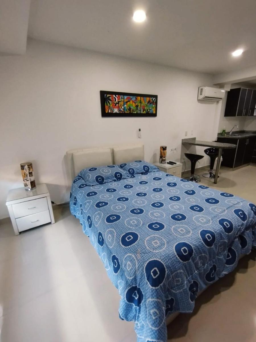 Aparta Estudios Edificio Valeria - Housity