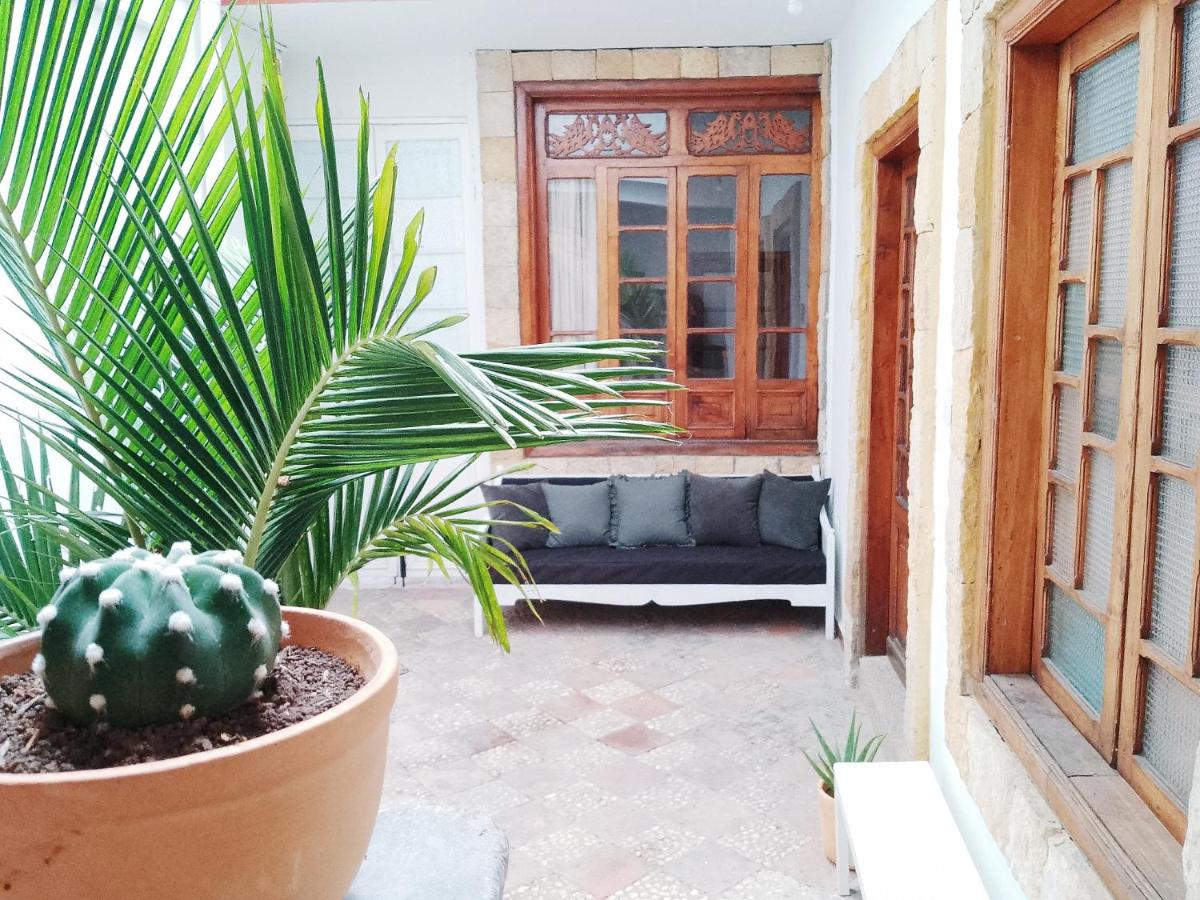Casita de Piedra - Housity