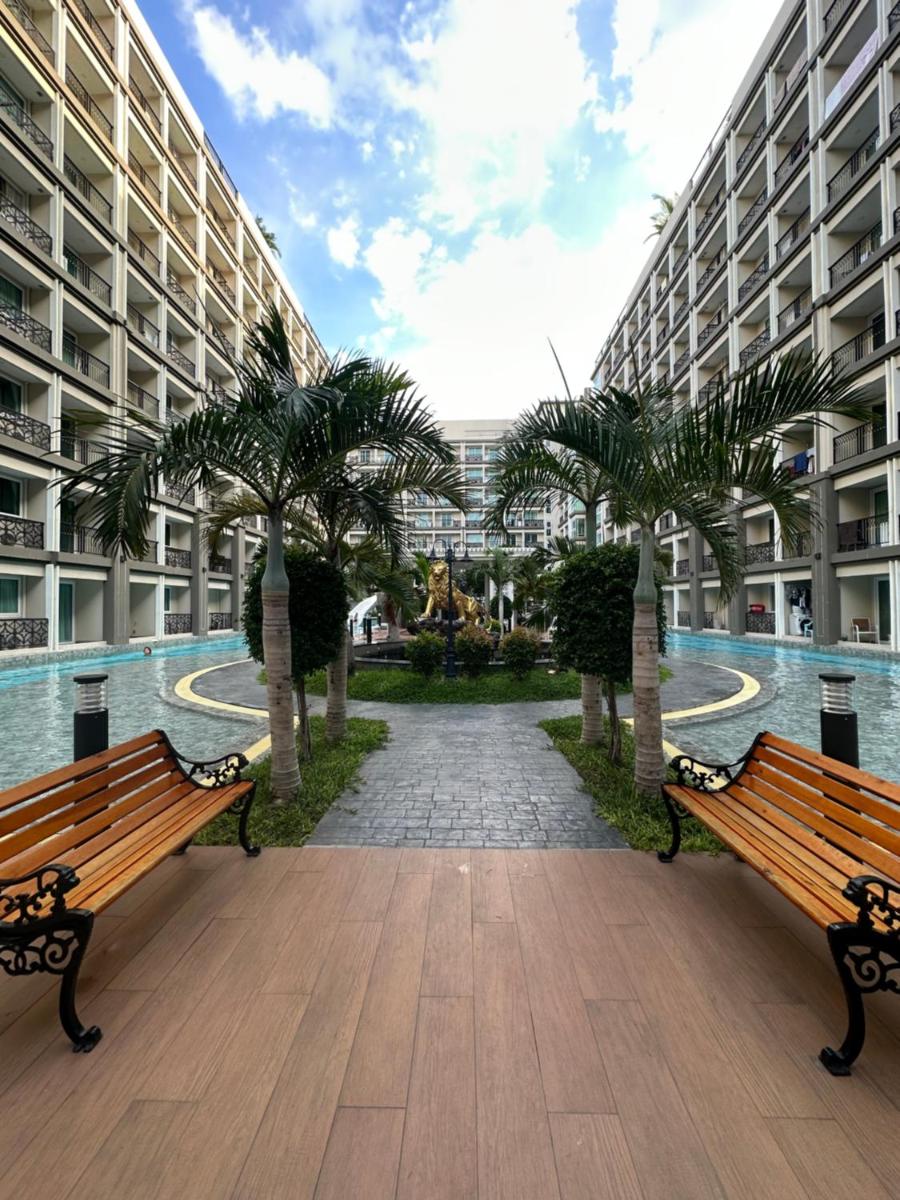 Dusit grand park 2 Pattaya - 1b - Housity
