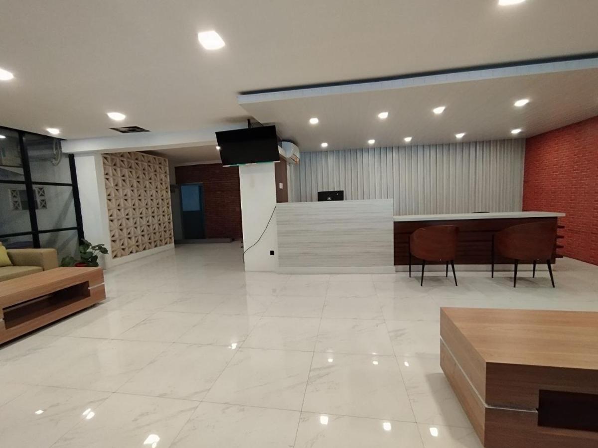 Suitetrails - Hotel Syariah Selamat Sukabumi