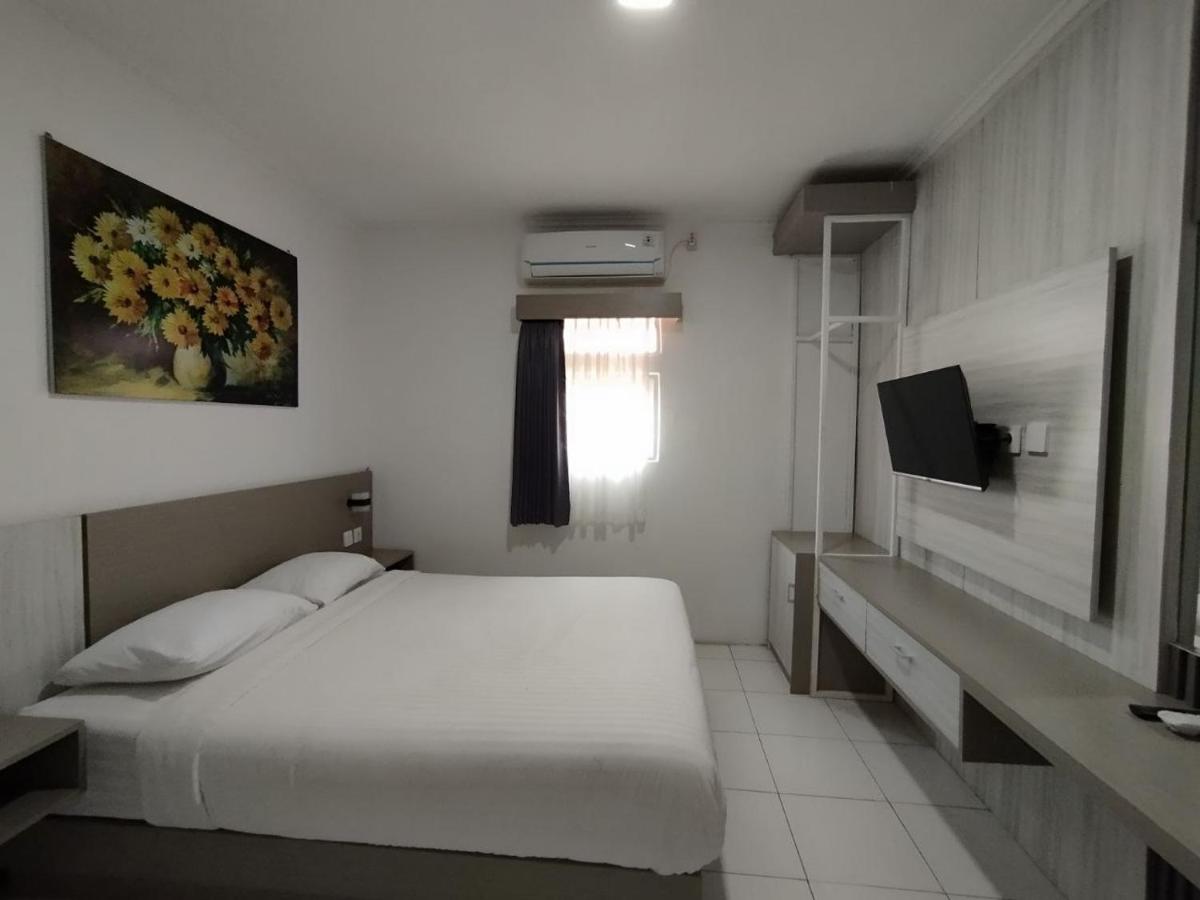 Suitetrails - Hotel Syariah Selamat Sukabumi