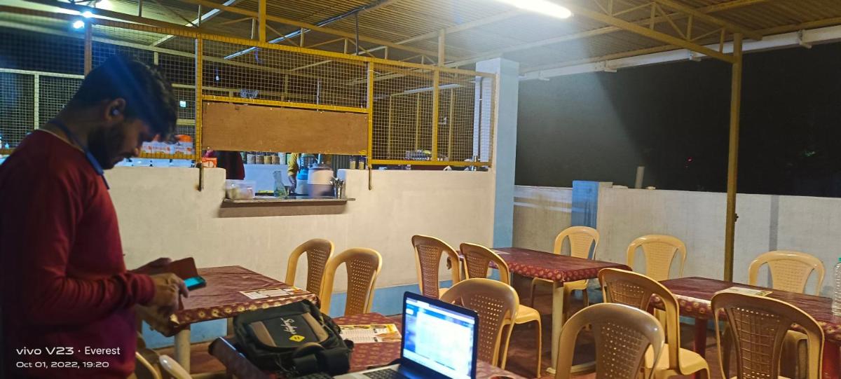 Hotel S King - Housity