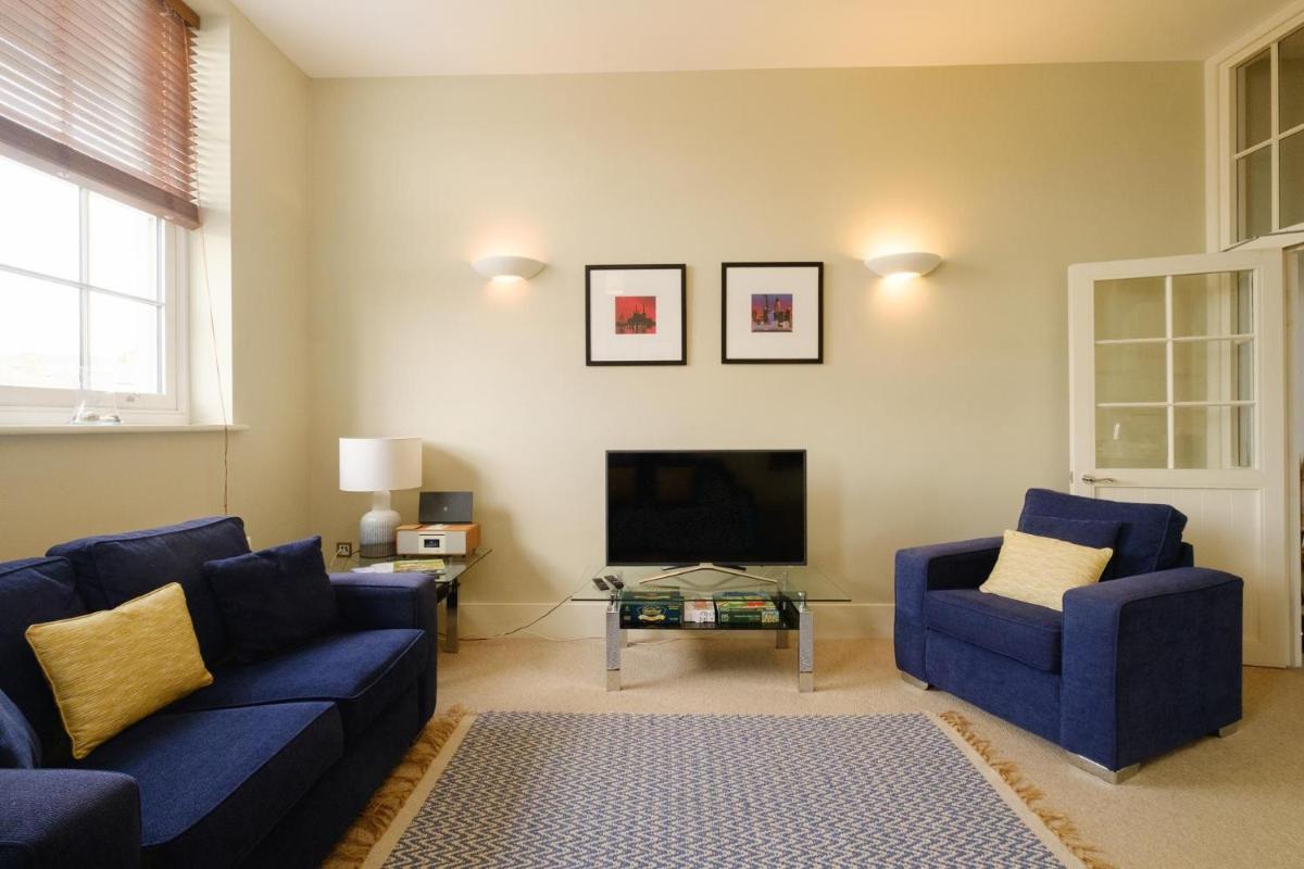 Beachcomber - Aldeburgh Coastal Cottages - Housity