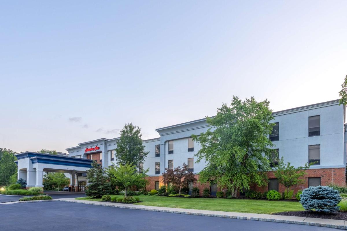 Hampton Inn Harriman Woodbury - Housity