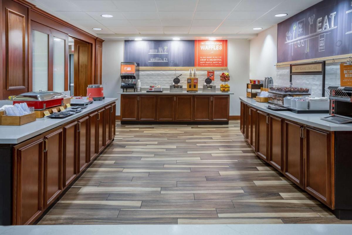 Hampton Inn Harriman Woodbury - Housity